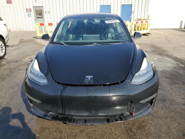 Фото 5 - TESLA MODEL 3