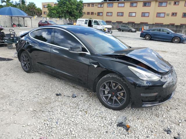 Фото 4 - TESLA MODEL 3