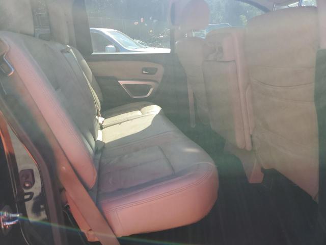 Фото 10 - NISSAN TITAN