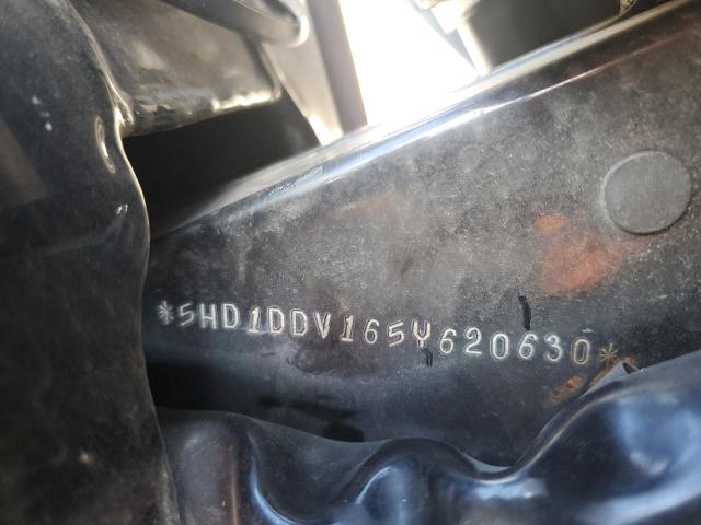 HARLEY-DAVIDSON FL 2005