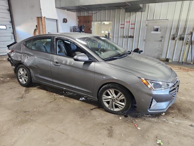 Фото 4 - HYUNDAI ELANTRA