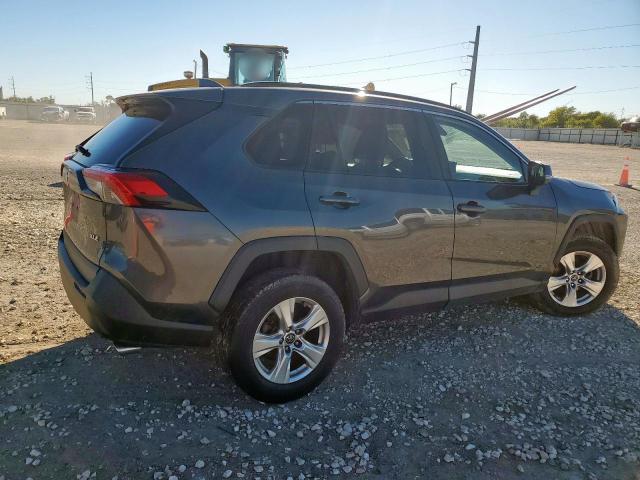 Фото 3 - TOYOTA RAV4