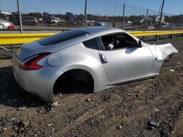 Фото 3 - NISSAN 370Z