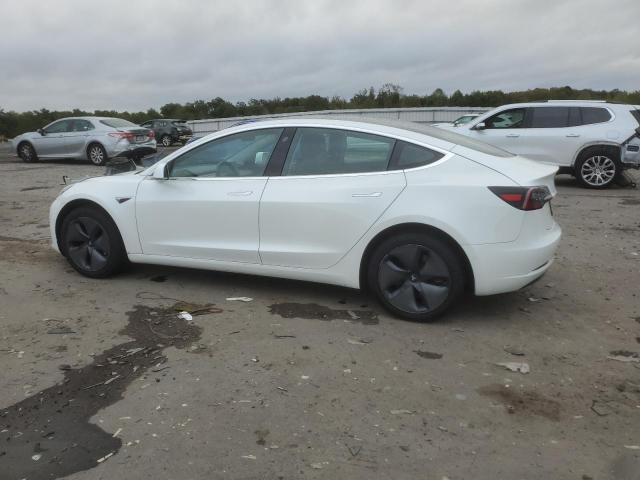 Фото 2 - TESLA MODEL 3