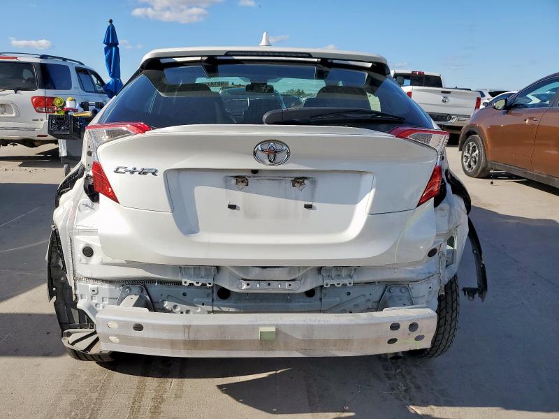 Фото 6 - TOYOTA C-HR