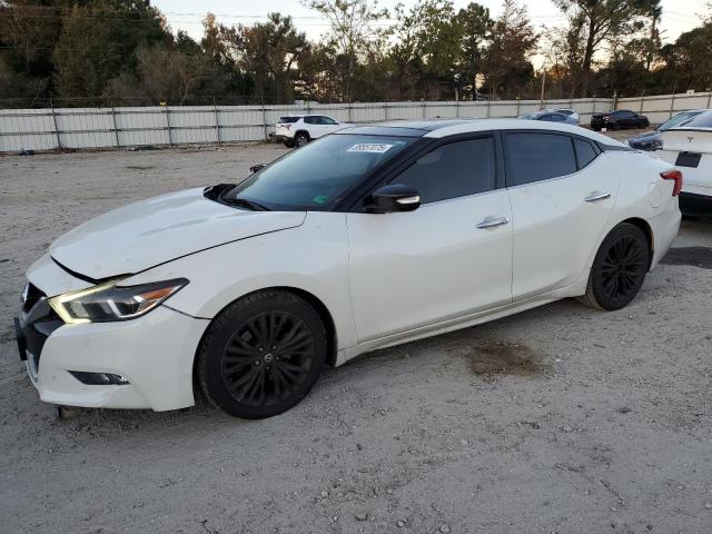 Фото 1 - NISSAN MAXIMA