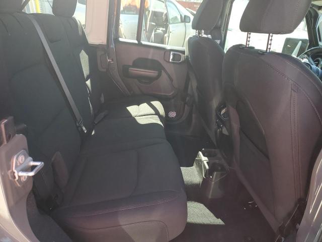 Фото 10 - JEEP WRANGLER