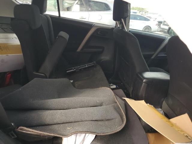 Фото 10 - TOYOTA RAV4