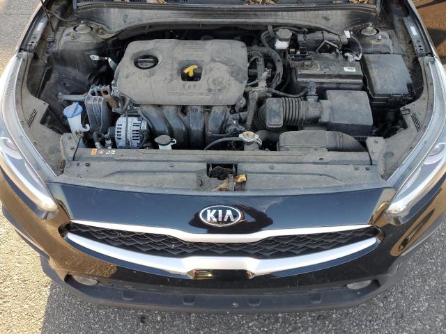 Фото 11 - KIA FORTE