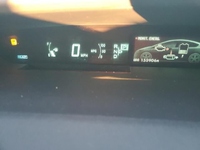 Фото 9 - TOYOTA PRIUS