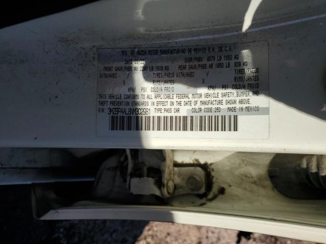 Фото 12 - MAZDA 3