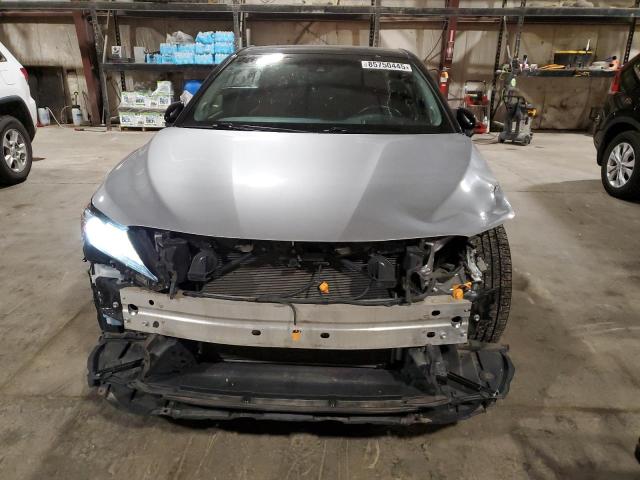 Фото 5 - TOYOTA CAMRY