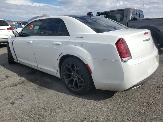 Фото 2 - CHRYSLER 300