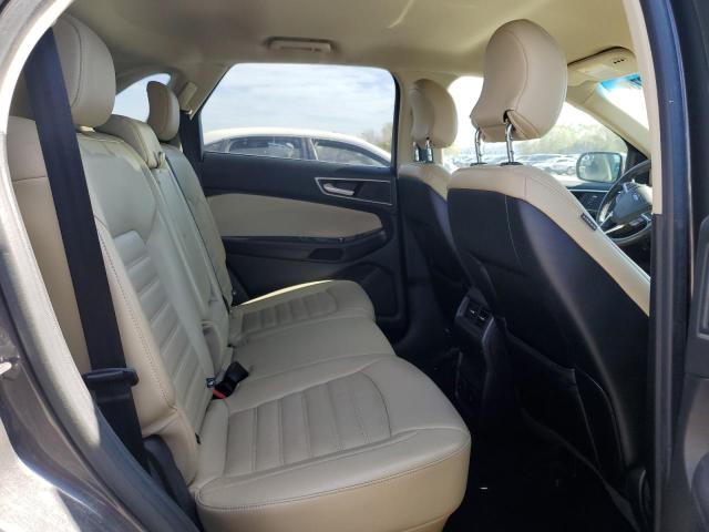 Фото 10 - FORD EDGE