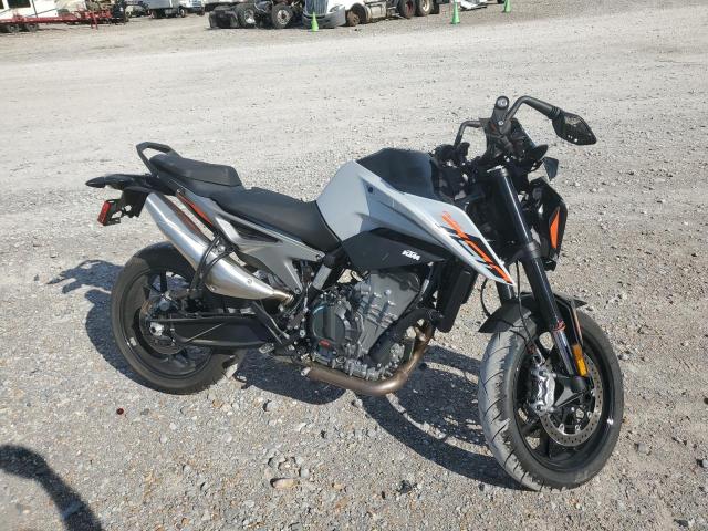 2024 KTM 790 DUKE