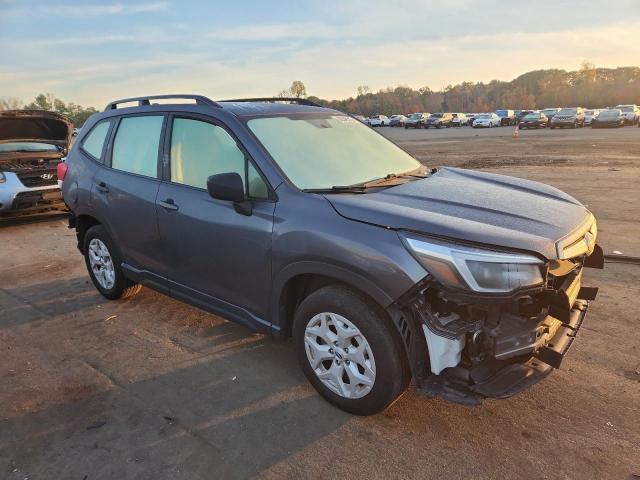 Фото 4 - SUBARU FORESTER