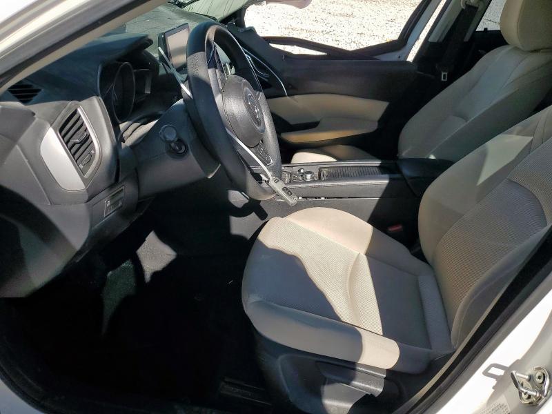 Фото 7 - MAZDA 3