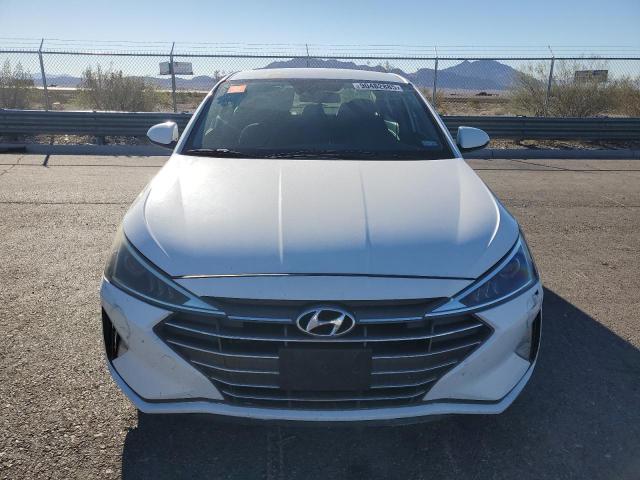 Фото 5 - HYUNDAI ELANTRA