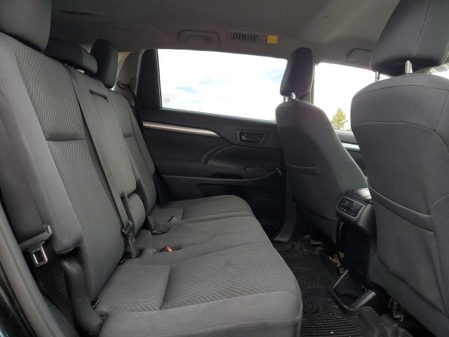 Фото 11 - TOYOTA HIGHLANDER