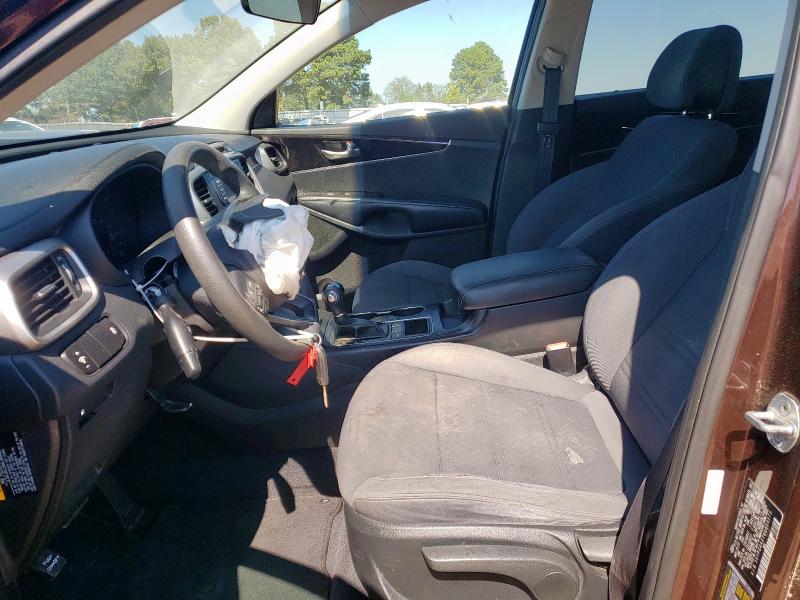 Фото 7 - KIA SORENTO