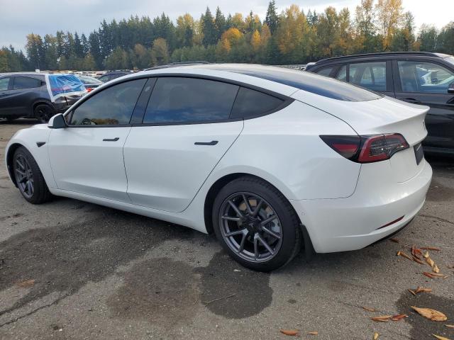 Фото 2 - TESLA MODEL 3