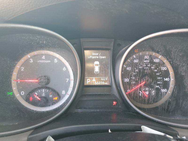 Фото 9 - HYUNDAI SANTA FE