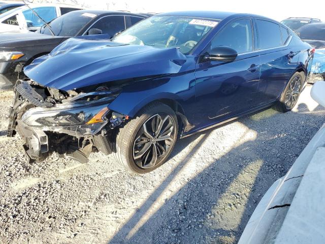 Фото 1 - NISSAN ALTIMA