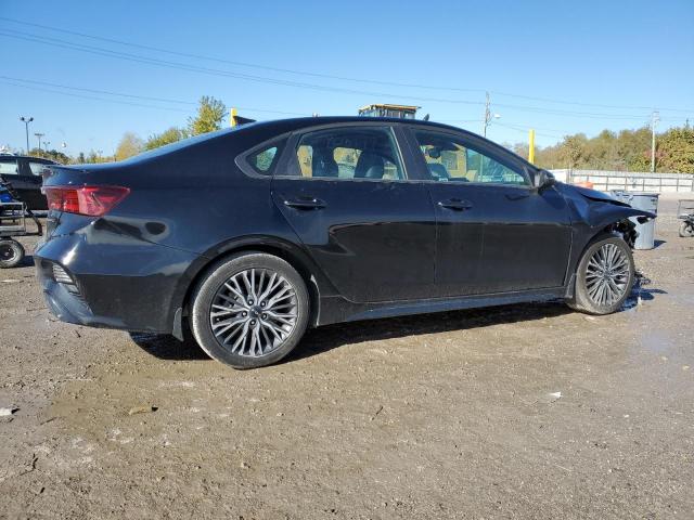 Фото 3 - KIA FORTE