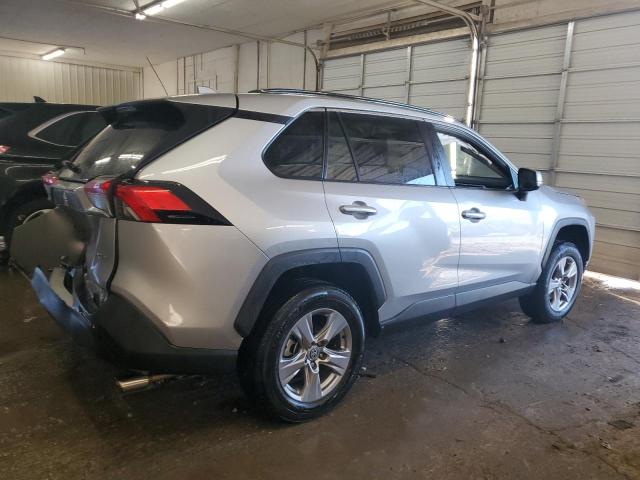 Фото 3 - TOYOTA RAV4