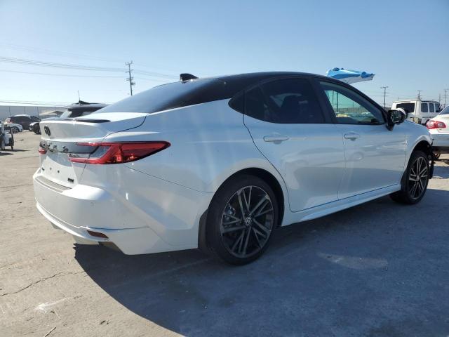 Фото 3 - TOYOTA CAMRY