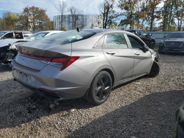 Фото 3 - HYUNDAI ELANTRA