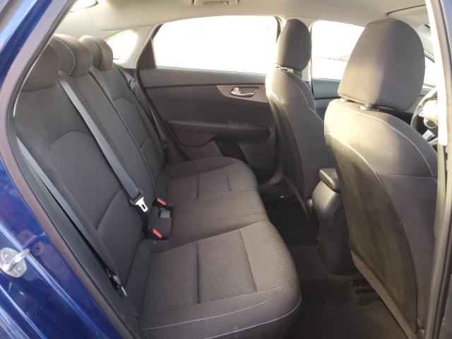 Фото 10 - KIA FORTE