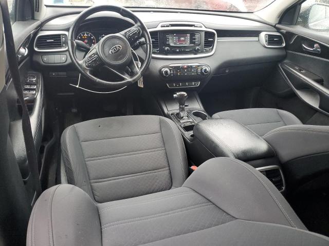 Фото 8 - KIA SORENTO