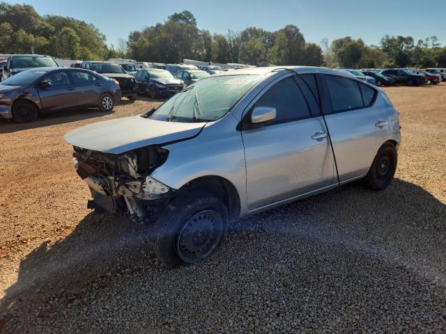 Фото 1 - NISSAN VERSA