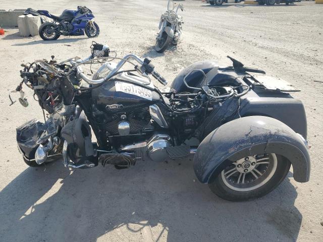 HARLEY-DAVIDSON FL 2012