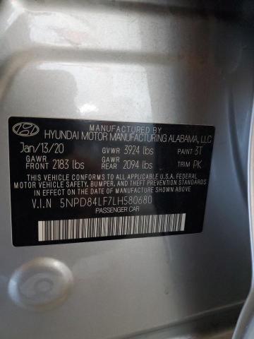 Фото 13 - HYUNDAI ELANTRA