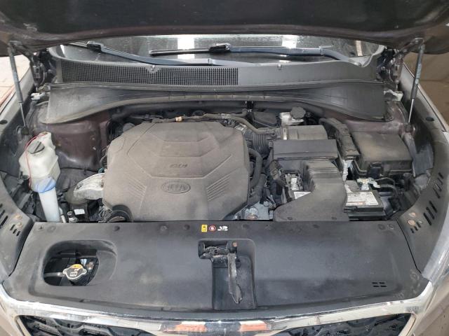 Фото 12 - KIA SORENTO