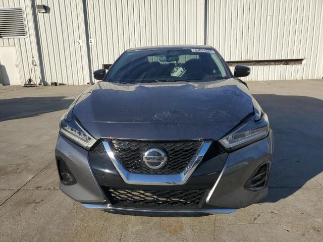 Фото 5 - NISSAN MAXIMA
