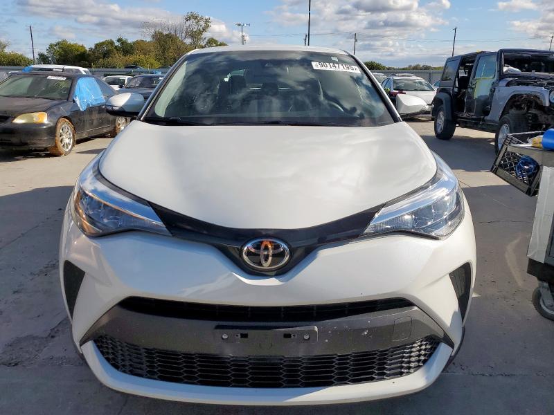 Фото 5 - TOYOTA C-HR