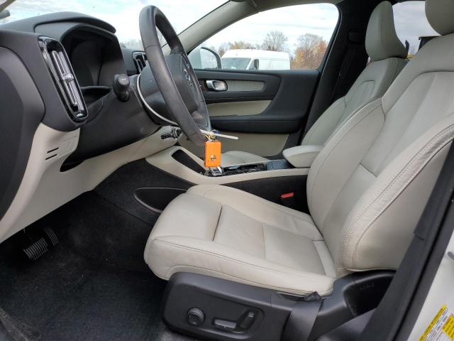 VOLVO XC40 PLUS 2024 VIN YV4L12UEXR2262859