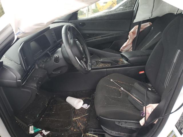 Фото 7 - HYUNDAI ELANTRA