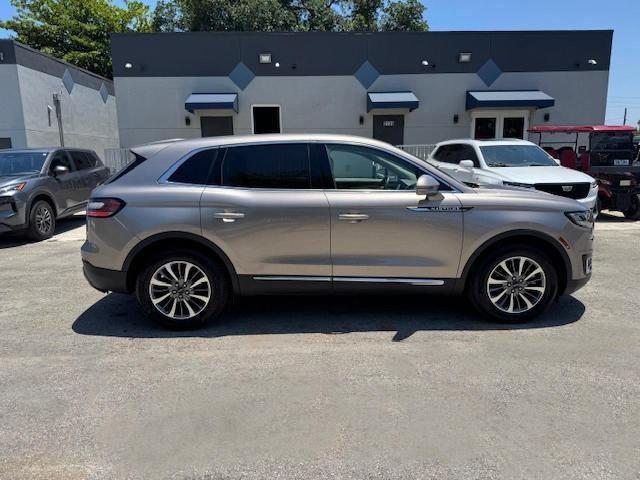 Фото 13 - LINCOLN NAUTILUS