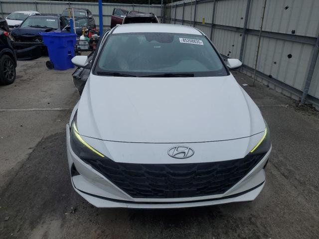 Фото 5 - HYUNDAI ELANTRA