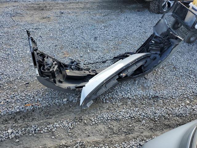 Фото 12 - HYUNDAI IONIQ