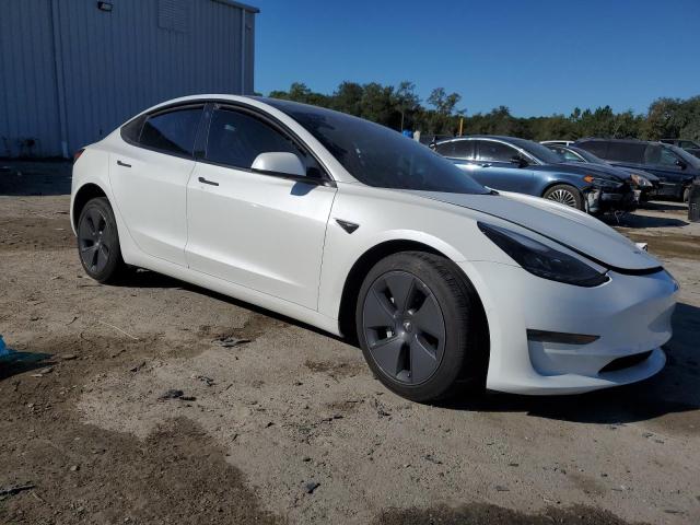 Фото 4 - TESLA MODEL 3