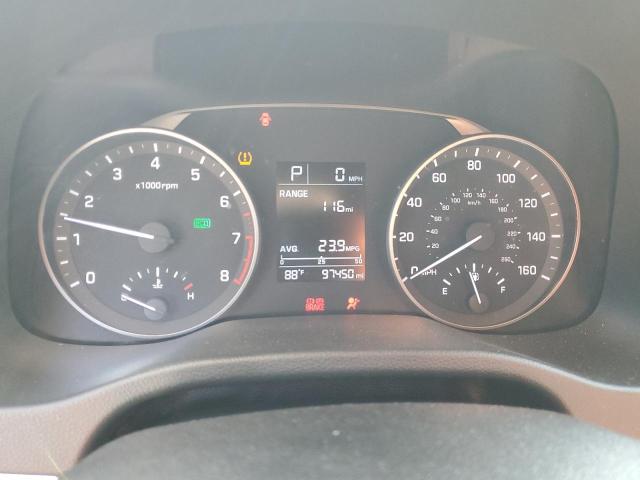 Фото 9 - HYUNDAI ELANTRA