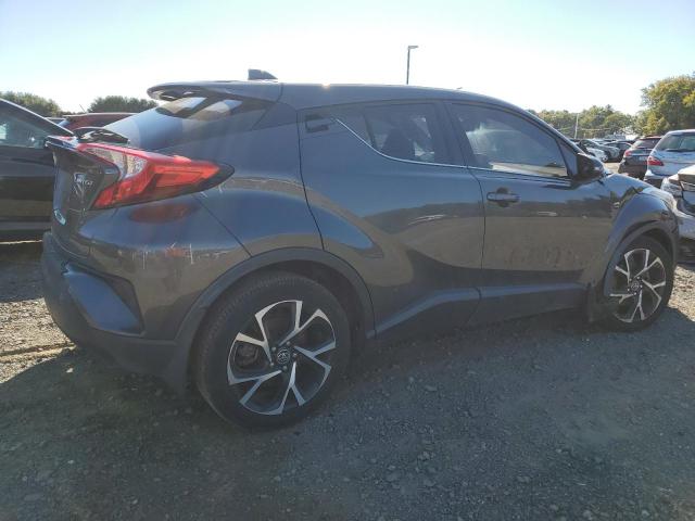 Фото 3 - TOYOTA C-HR