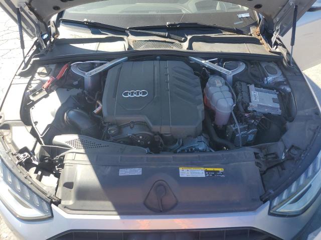 Фото 11 - AUDI A4