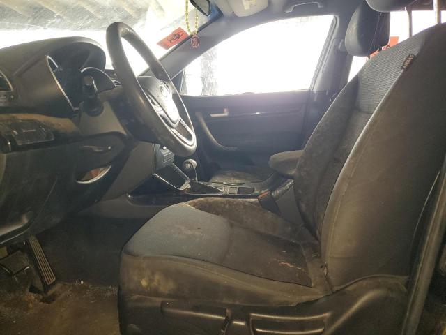 Фото 7 - KIA SORENTO