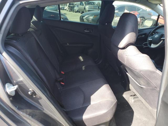 Фото 10 - TOYOTA PRIUS